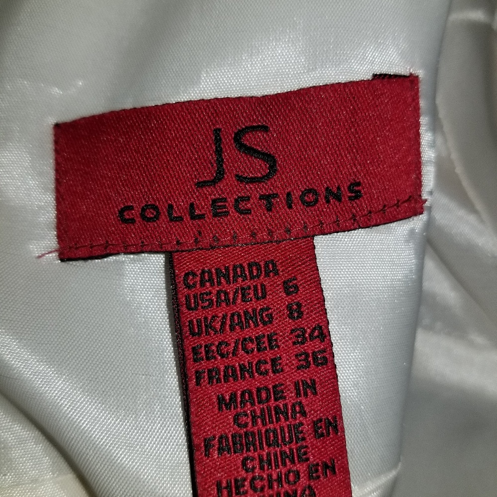 JS Collection Gown - Picture 6 of 7